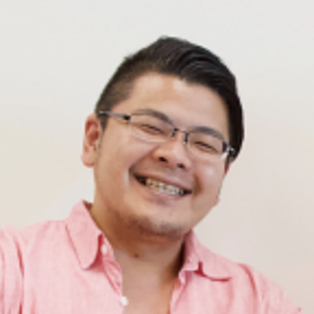 エンジニア 鈴木 信二朗